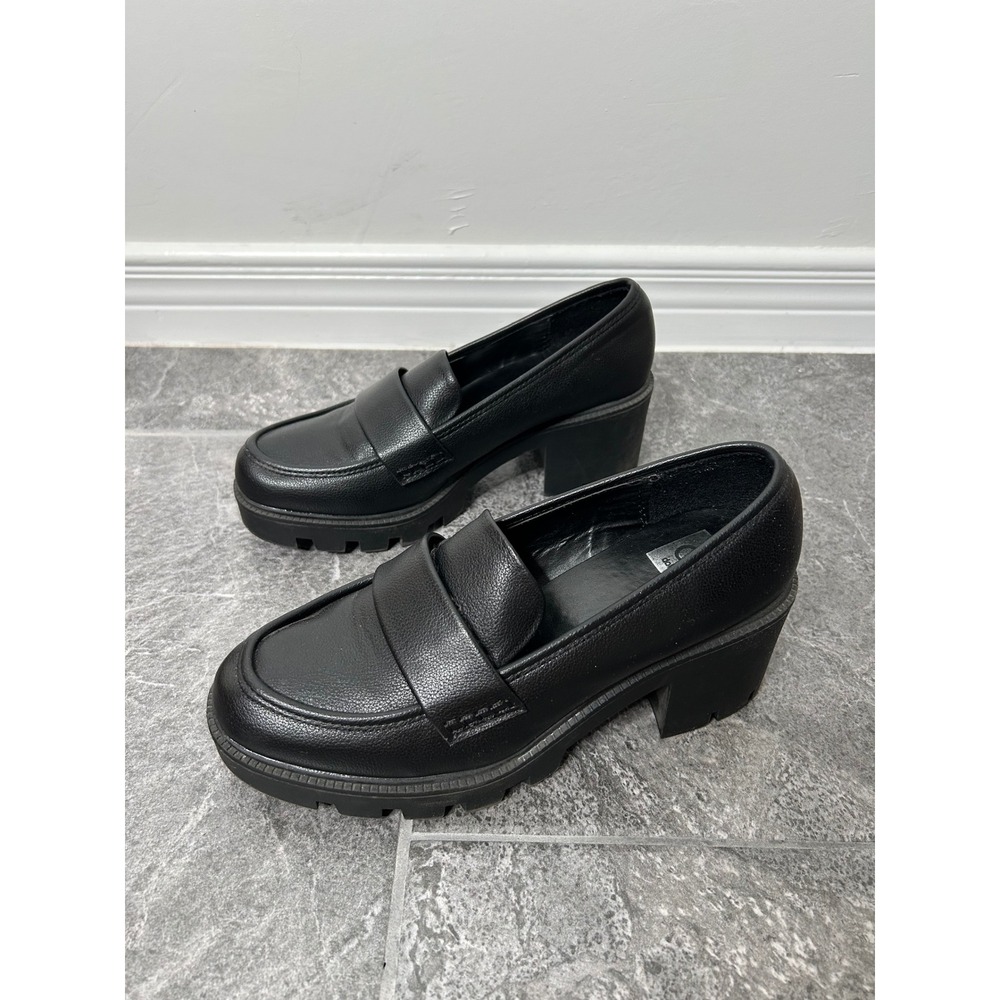 DV Dolce Vita Neeka Lug Sole Platform Loafer Size 7.5 Black Faux Leather Fall - Picture 4 of 12